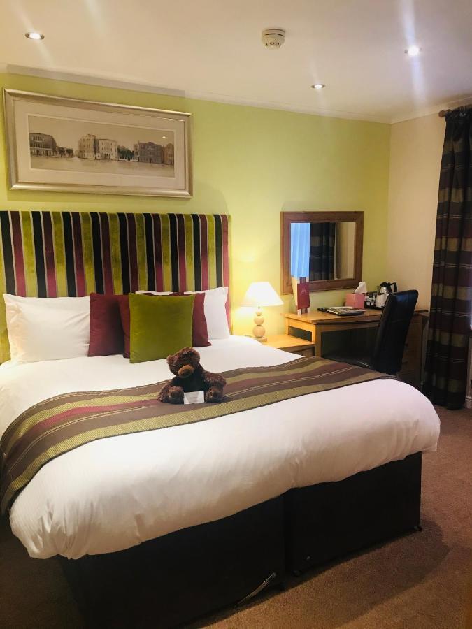 Clarence Court Hotel Cheltenham Dış mekan fotoğraf