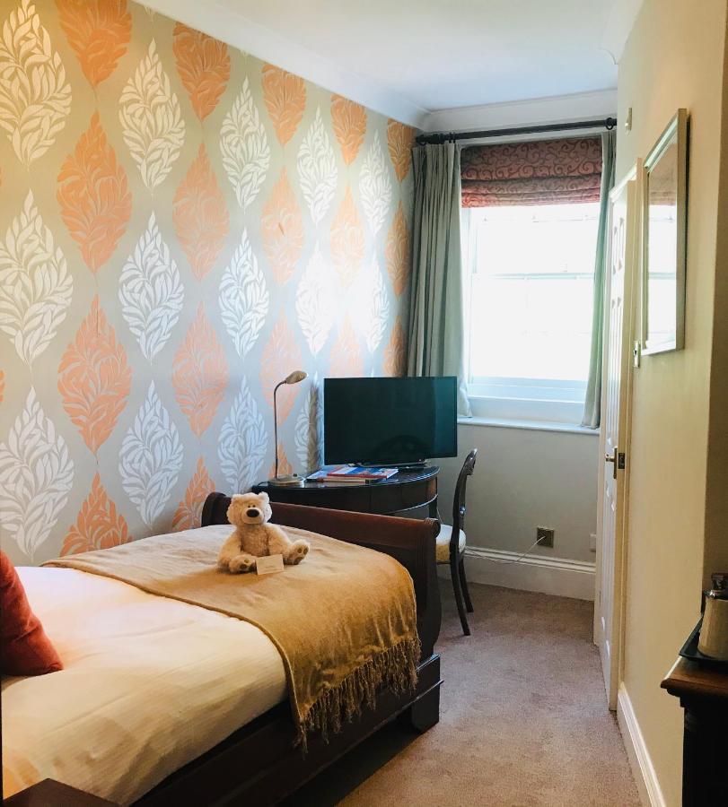 Clarence Court Hotel Cheltenham Dış mekan fotoğraf