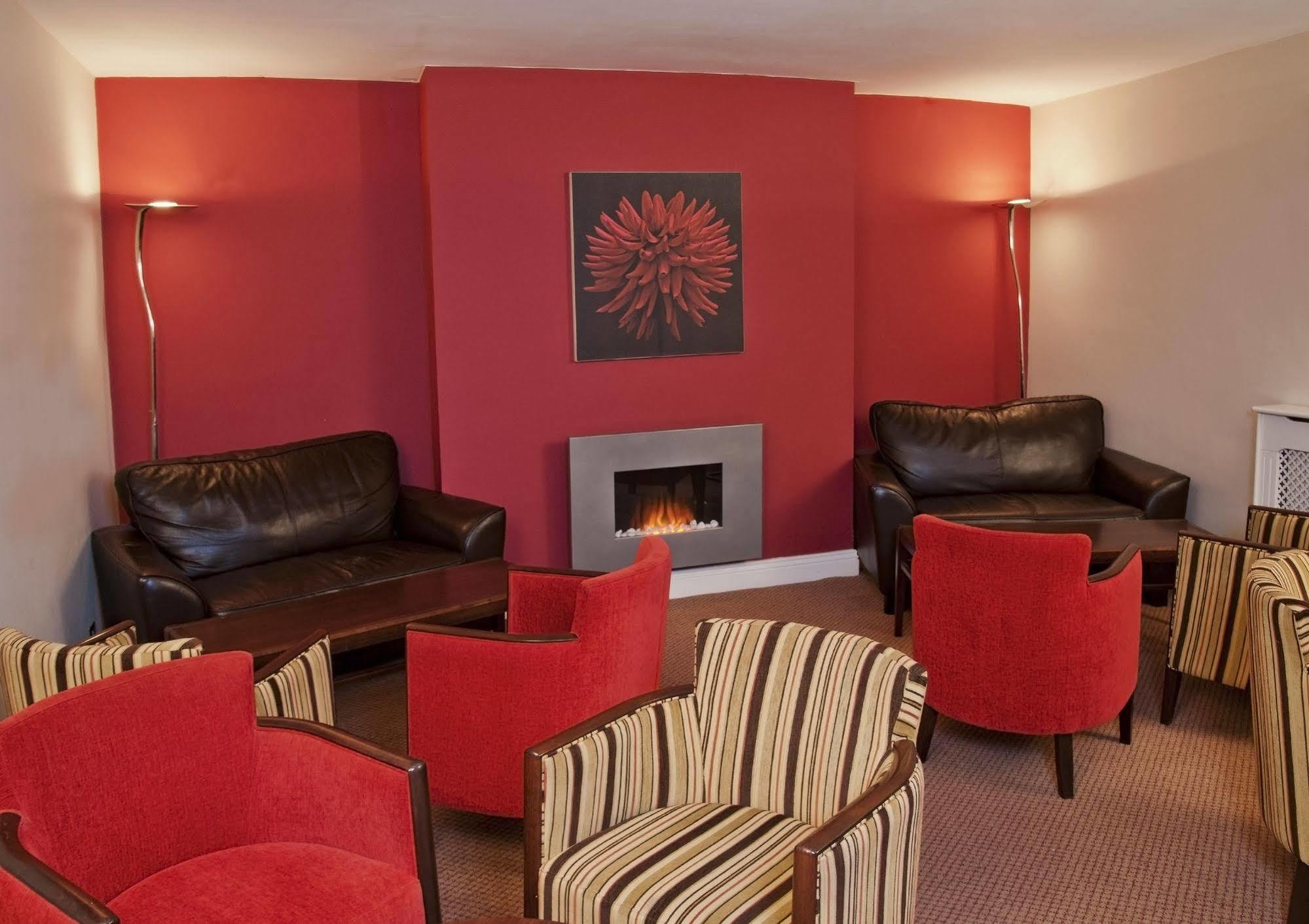 Clarence Court Hotel Cheltenham Dış mekan fotoğraf